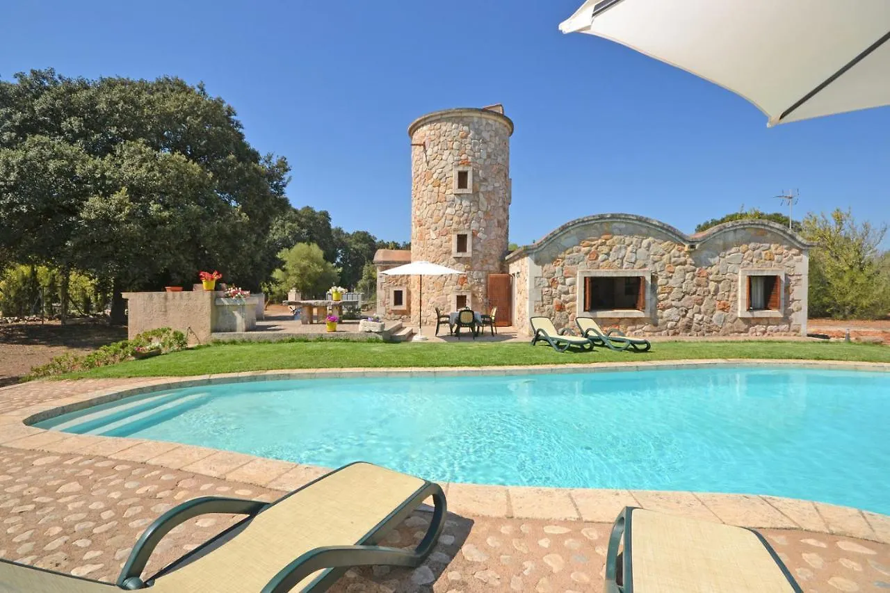 Villa Molinot petit Búger Spagna